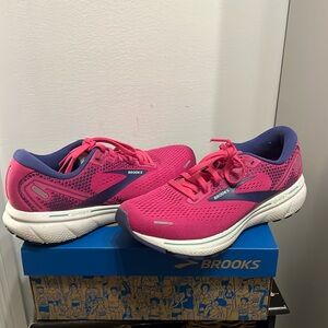 Brooks ghost 14 running shoes size 8.5